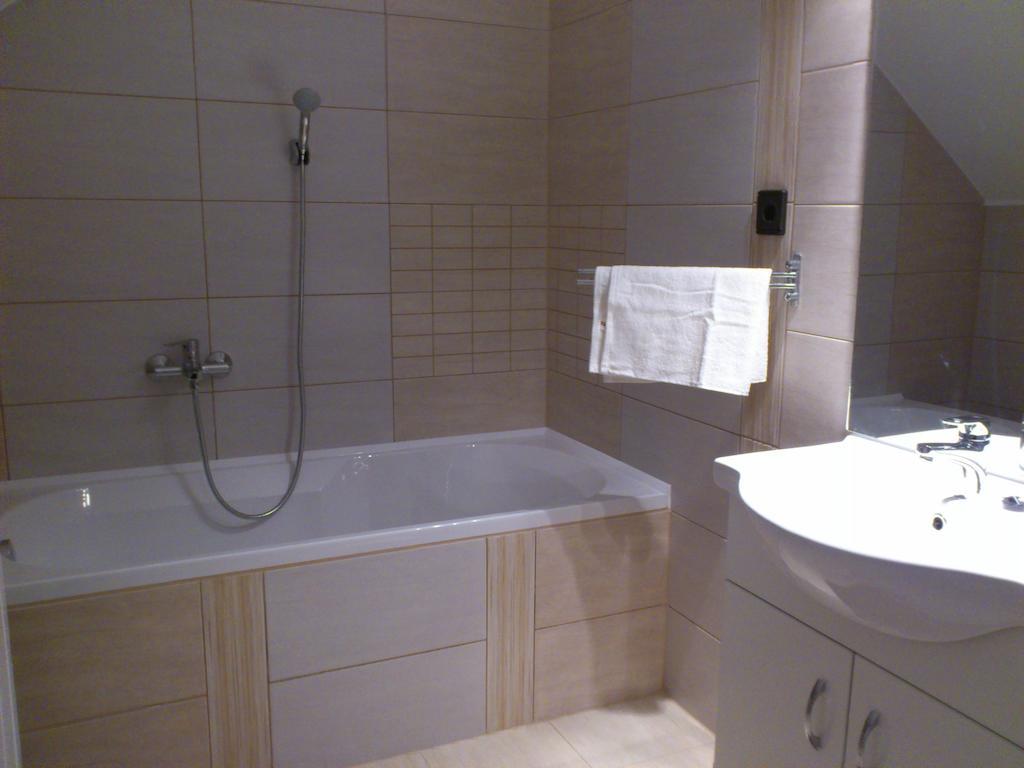 Relax Apartman Zalakaros Zimmer foto